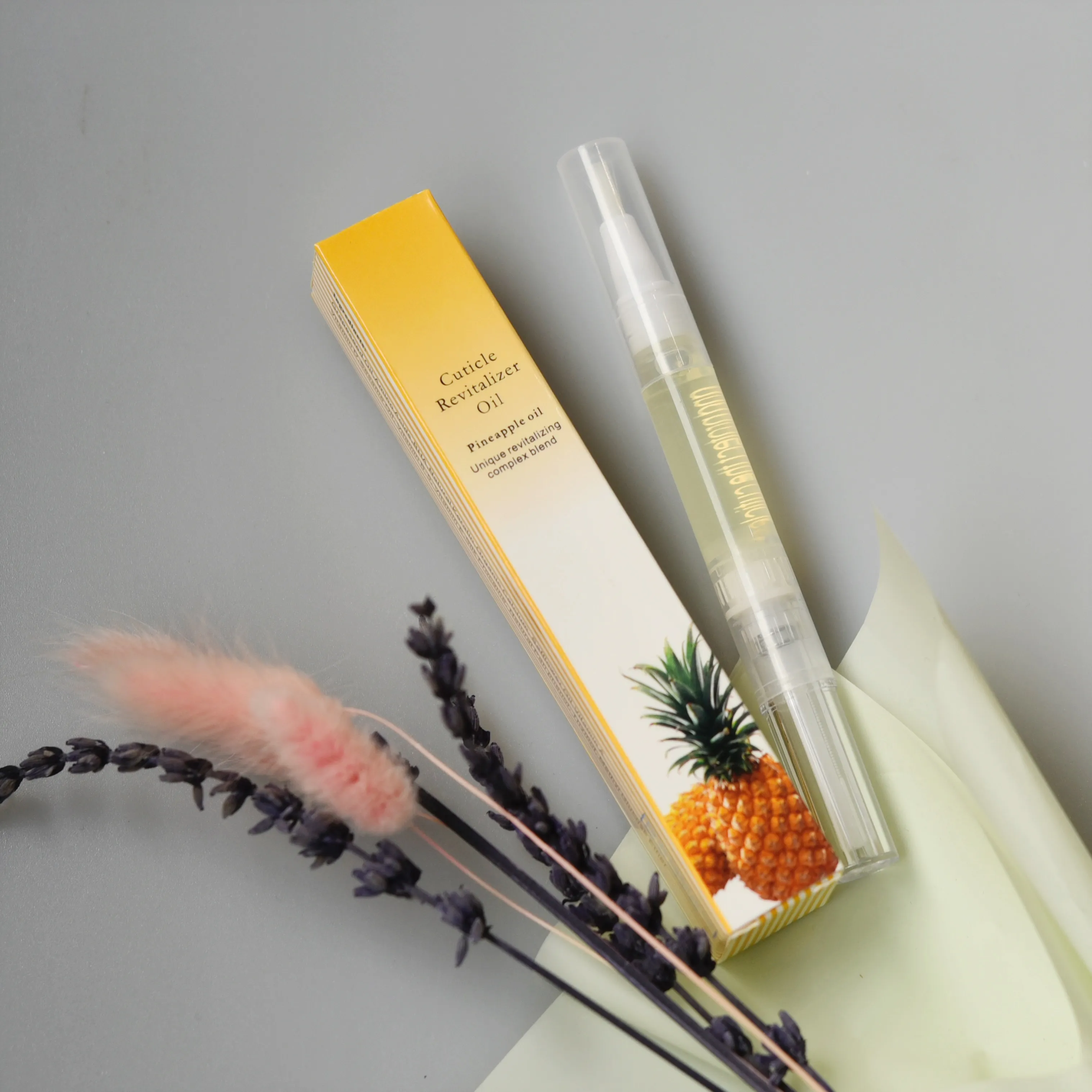 Cuticle Oil-Pencil A pineapple